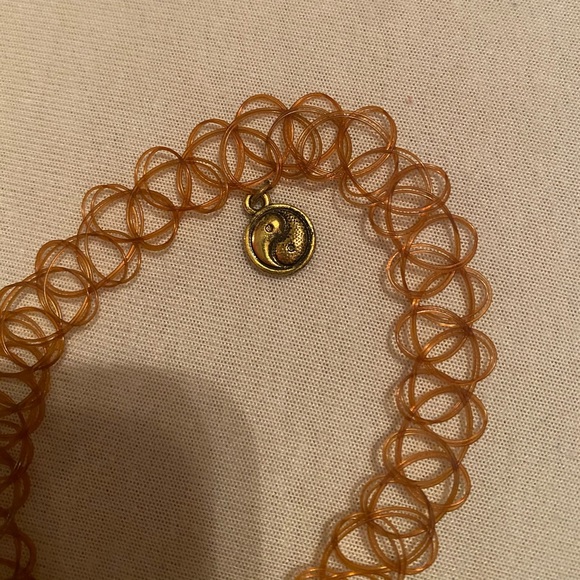 BUNDLE & SAVE - 13 CHOCKER NECKLACES - Picture 15 of 16